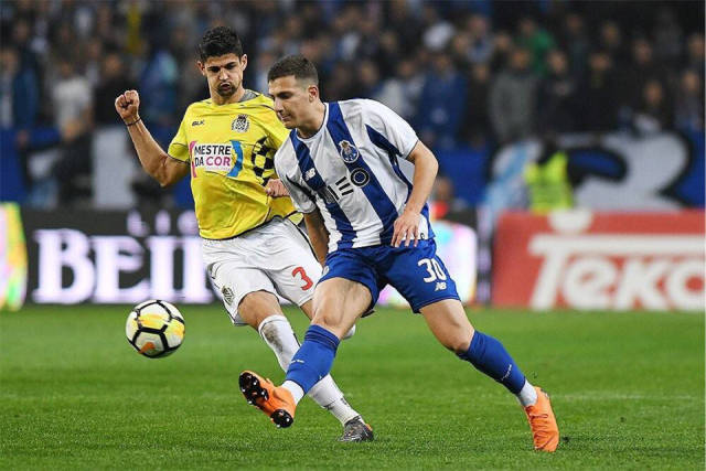 九游体育下载-关于波尔图训练开放日，今晚单刀错失引欢呼，全明星赛在即，更衣室氛围转暖的信息