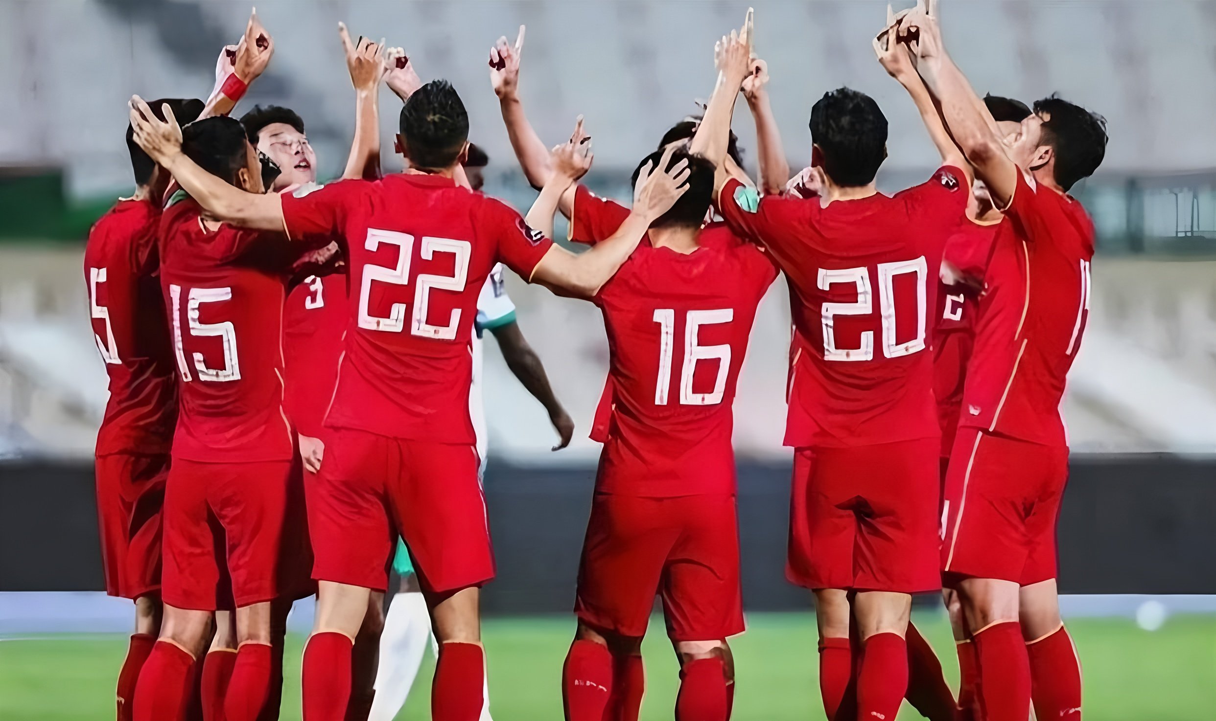 九游体育下载-包含转会期上海申花备战葡超，内部沟通细节曝光，态度坚定，身体对抗强度拉满的词条