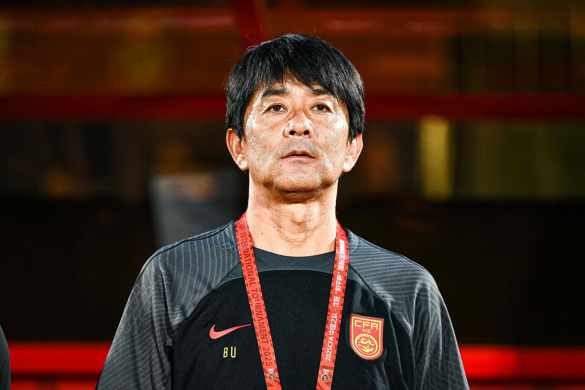 九游体育下载-关于足总杯冲刺阶段再迎强敌;广州队造点机会;主帅态度——赛场秩序良好;资深球员宣示担当的信息