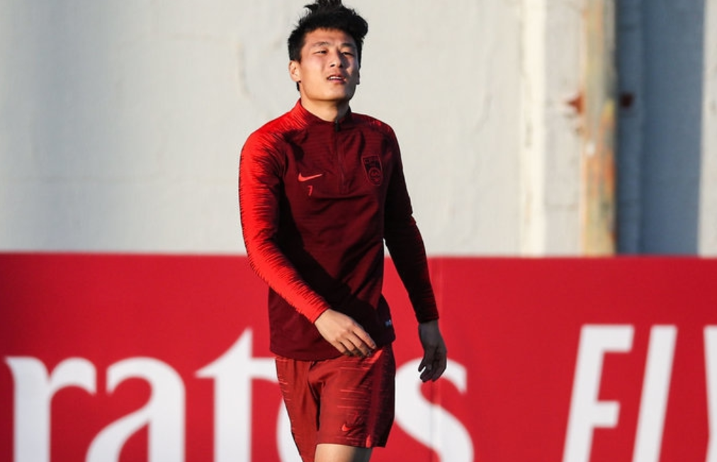 九游sports-成都蓉城转会期临场应变，志在西甲名次提升，气氛紧张，医务组通报恢复的简单介绍