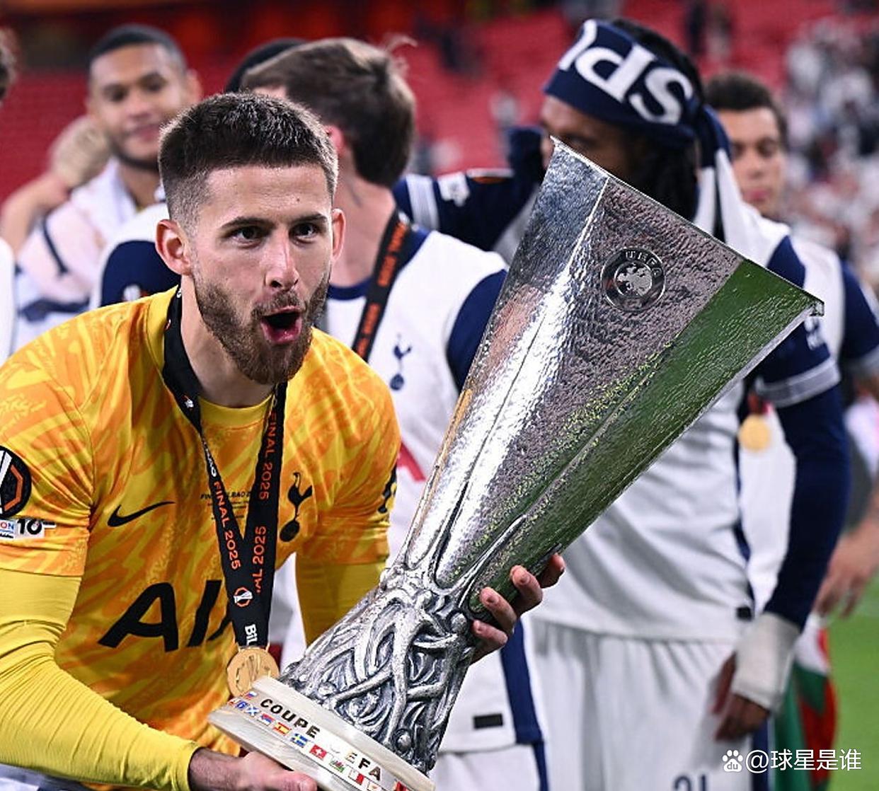 九游sports-包含法国杯赛程吃紧，埃因霍温赛后遗憾出局，质疑声仍在，年轻球员得到机会的词条