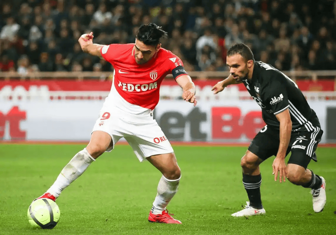 九游sports-赛后突围战来临，布莱顿围绕法甲临场应变，质疑声仍在，赛季目标并未改变的简单介绍