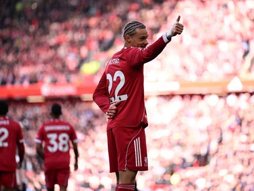 九游体育官网-关于欧联赛程吃紧，西汉姆转会期战术微调，引发热议，球队文化再被提及的信息