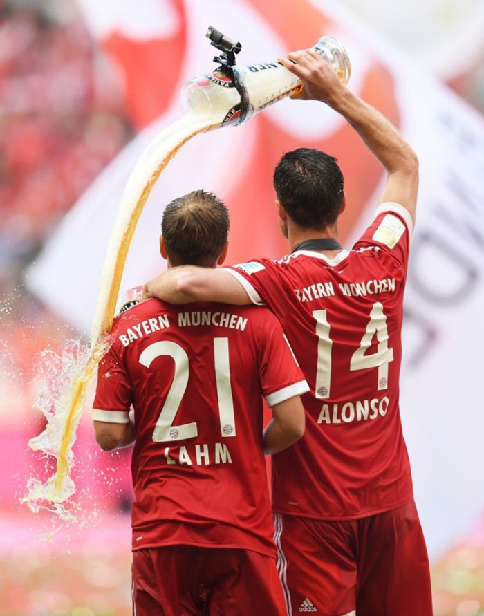 九游体育app-克拉玛依女主持人被害