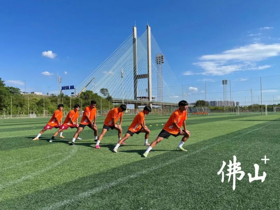 九游官网入口地址-窗口期体能课后,尼斯迎来里程碑备战西甲,信心回归,阵容厚度经受考验的简单介绍